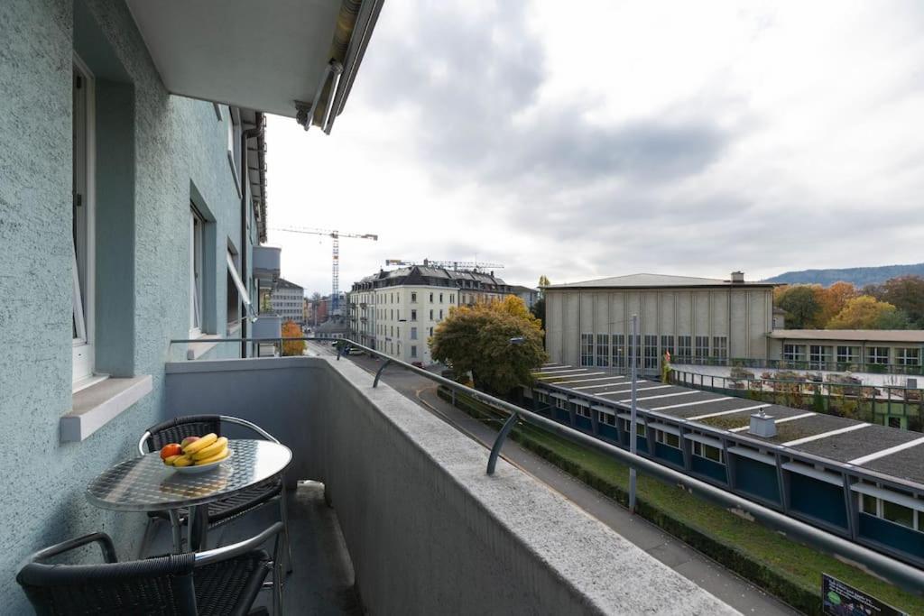 Very Spacious Studio In City Center - Parkview 4 Zurich Exterior photo